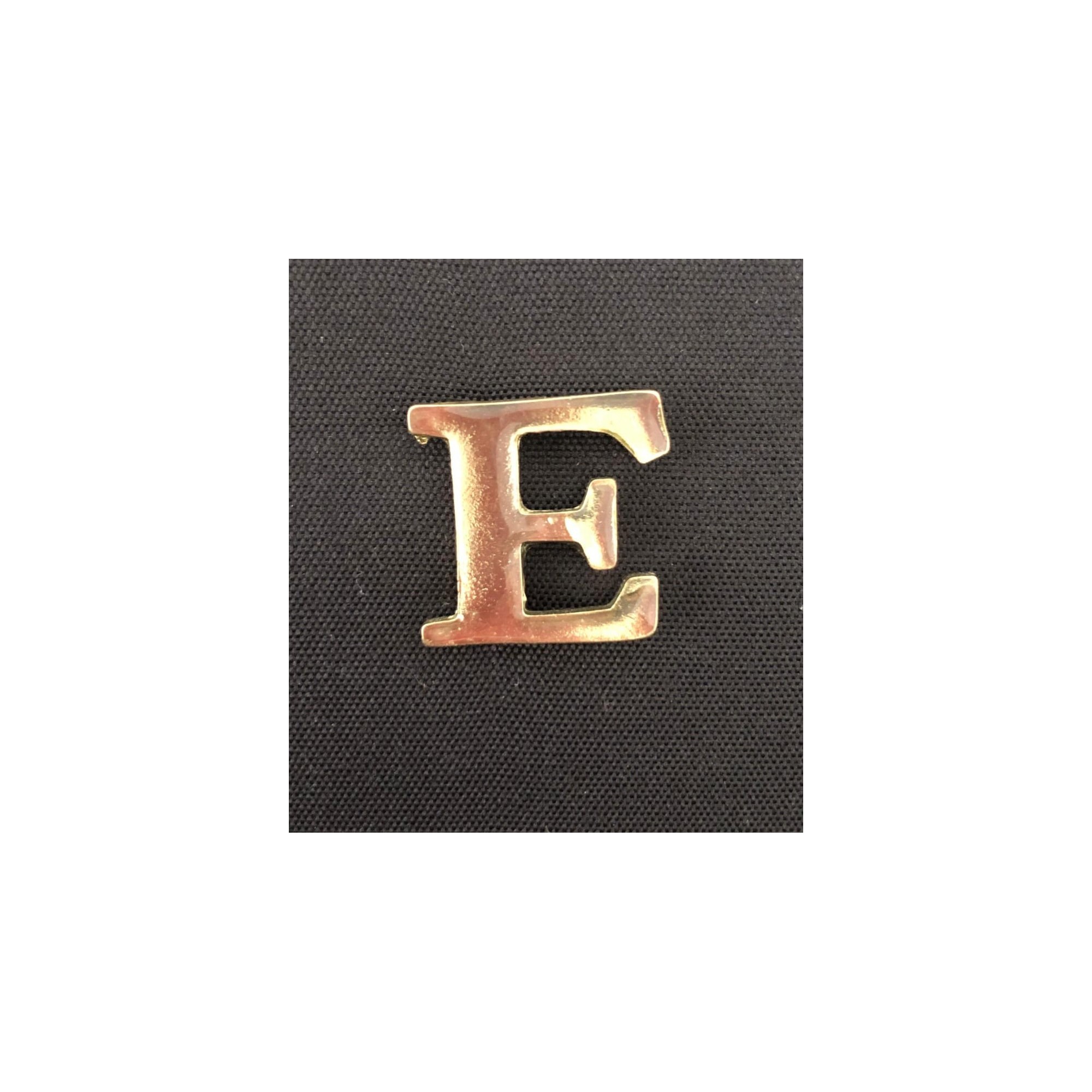 Pin Letra E