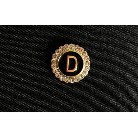 Pin Letra D con Brillantes
