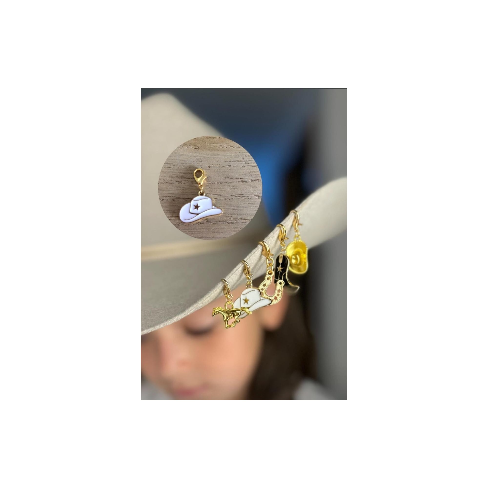 Charms De Sombrero Blanco