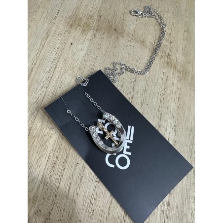 Collar con Herradura